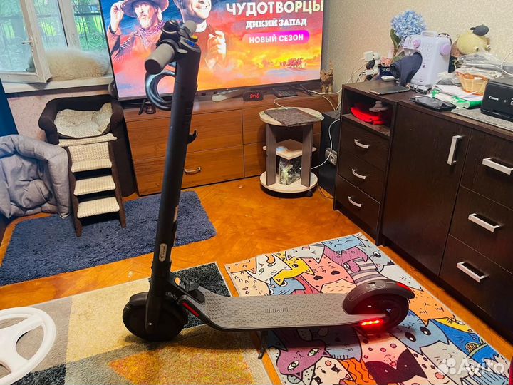 Электросамокат скутер Ninebot KickScooter E22