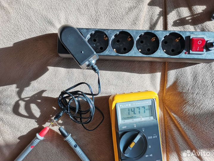 Адаптер, зарядное устройство, блок питания