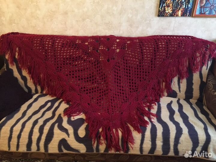 Шаль ручной работы