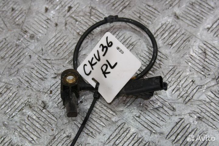 Датчик ABS задний левый Infiniti G37 V36 Coupe