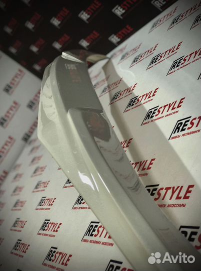 Спойлер средний Lexus LX570