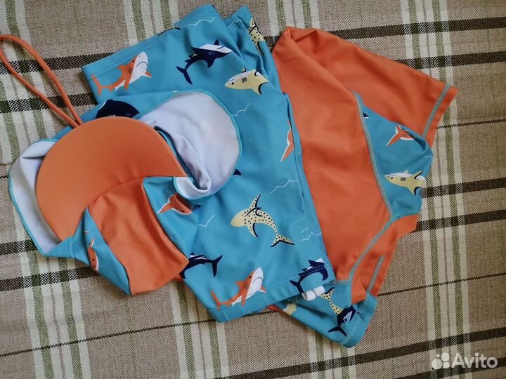 Костюм купальный солнцезащитный