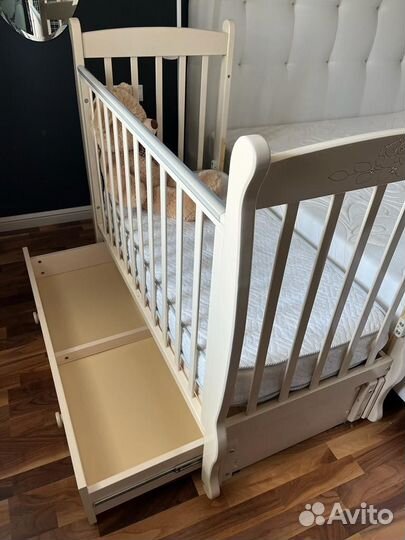 Детская кроватка с комодом Можга