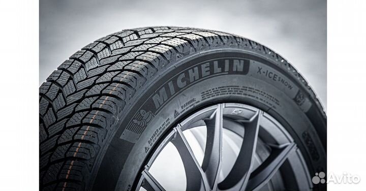 Michelin X-Ice Snow SUV 235/55 R19 105H