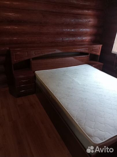 Спальный гарнитур