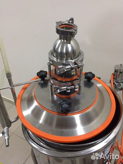 Продам самогонный аппарат Доктор Губер в комплекте