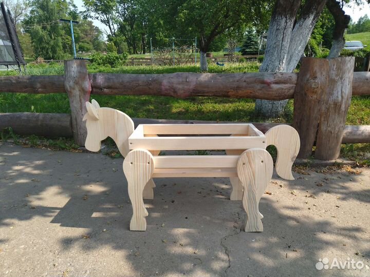 Садовая декоративная фигура 