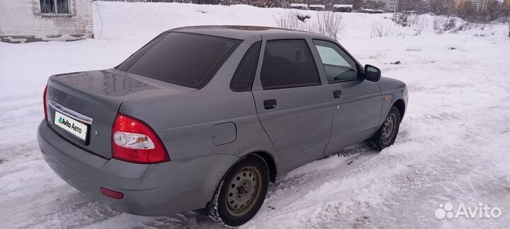 LADA Priora 1.6 МТ, 2007, 298 300 км