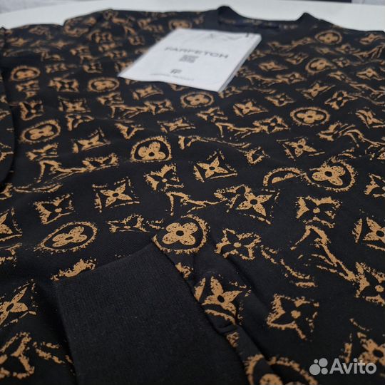 Свитшот louis vuitton