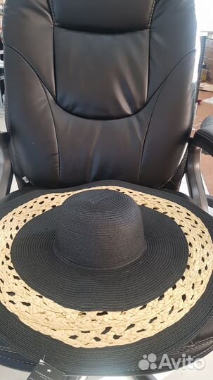 Шляпа женская соломенная