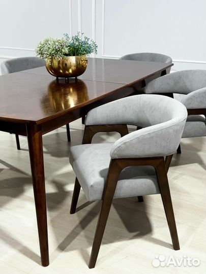 Стол Эстель