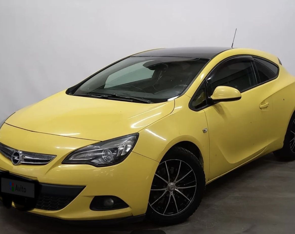 Opel Astra GTC: фото владельца
