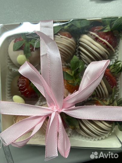 Клубника в шоколаде. Подарок на любой праздник