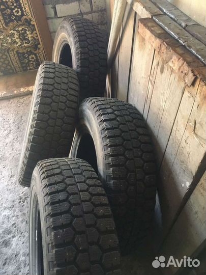 Bridgestone Turanza T001 215/75 R15