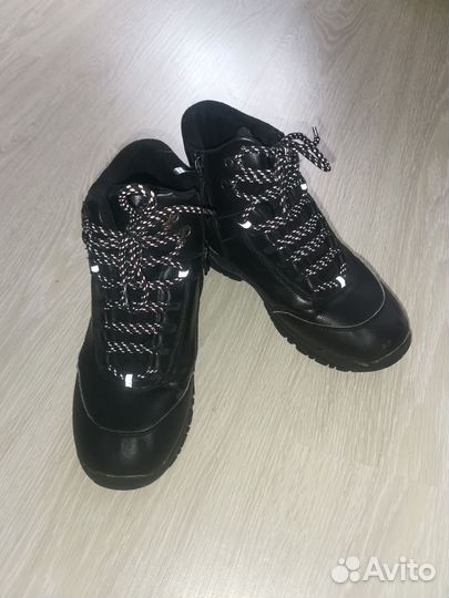 Зимние ботинки