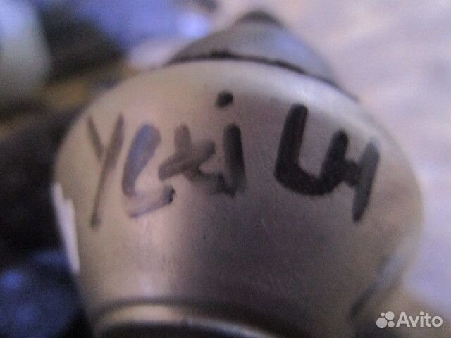 Наконечник рулевой левый Skoda Yeti 2009-2018 (1K0