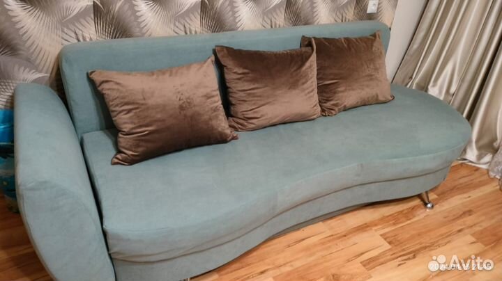 Продам диван б/у