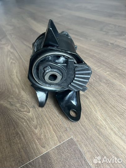 Подушка задняя mazda 6gh