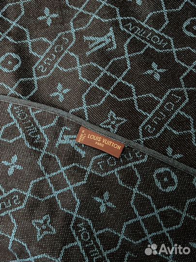 Палантин Louis vuitton зеленый