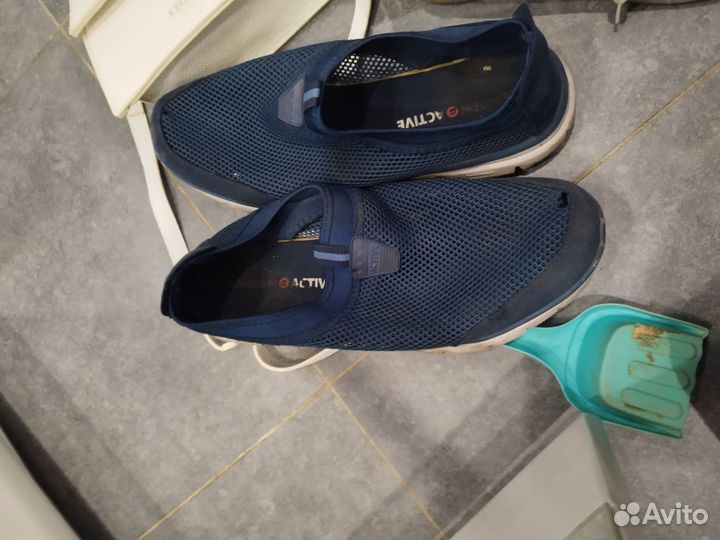 Отдам кросовки мужские и женские