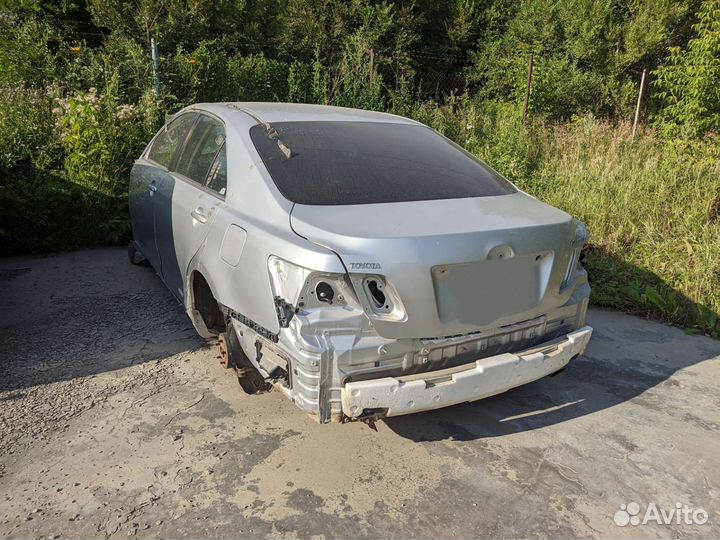 Toyota Camry 2.4 AT, 2008, битый, 250 000 км