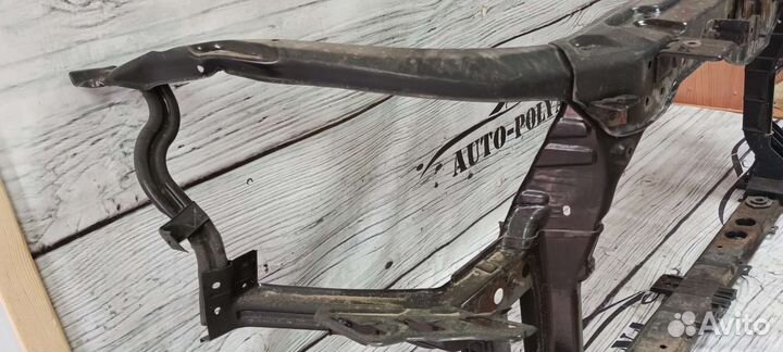 Панель передняя (телевизор) Kia Optima 3