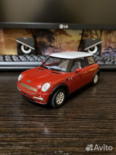 Игрушечные машинки