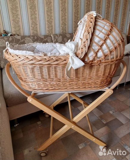 Колыбель из натуральной лозы