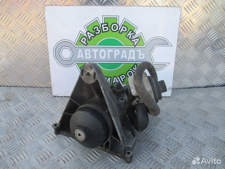 Корпус масляного фильтра Volkswagen Passat B5 VR5