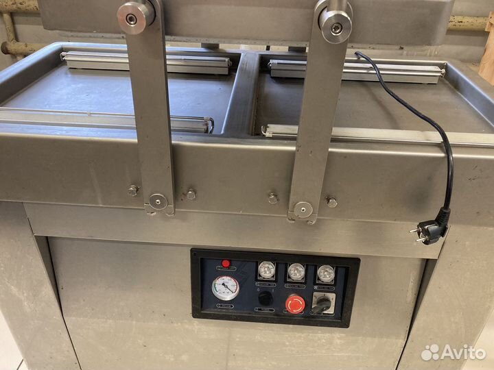 Вакуумный упаковщик