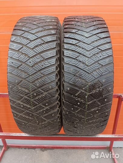 Goodyear UltraGrip Ice Arctic SUV 245/65 R17 111T