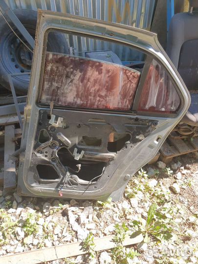 Заднее стекло двери на иран саманд