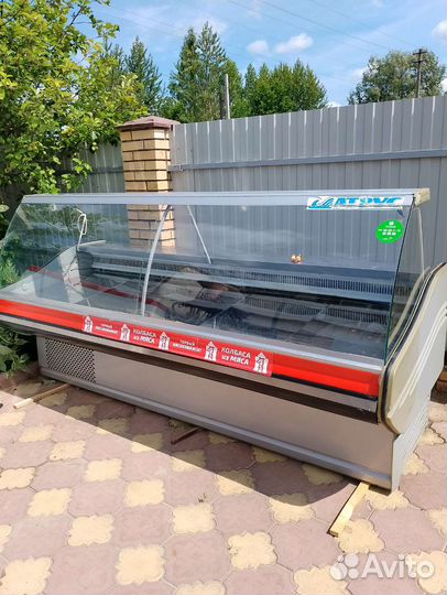 Витринный холодильник