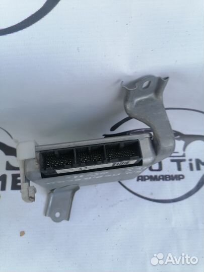 Блок управления подвеской lexus