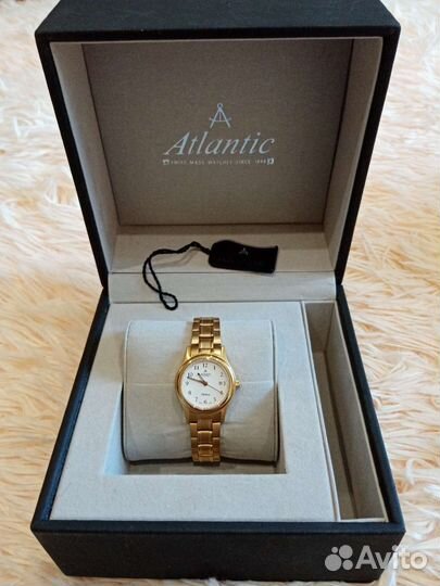 Часы женские Atlantic