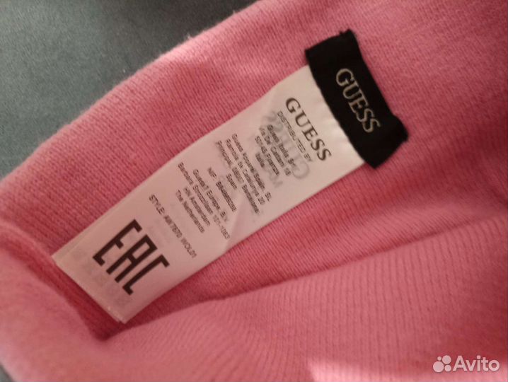 Шапка Guess