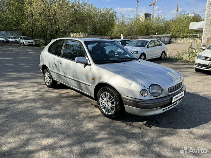 Toyota Corolla 1.3 AT, 1999, 307 900 км