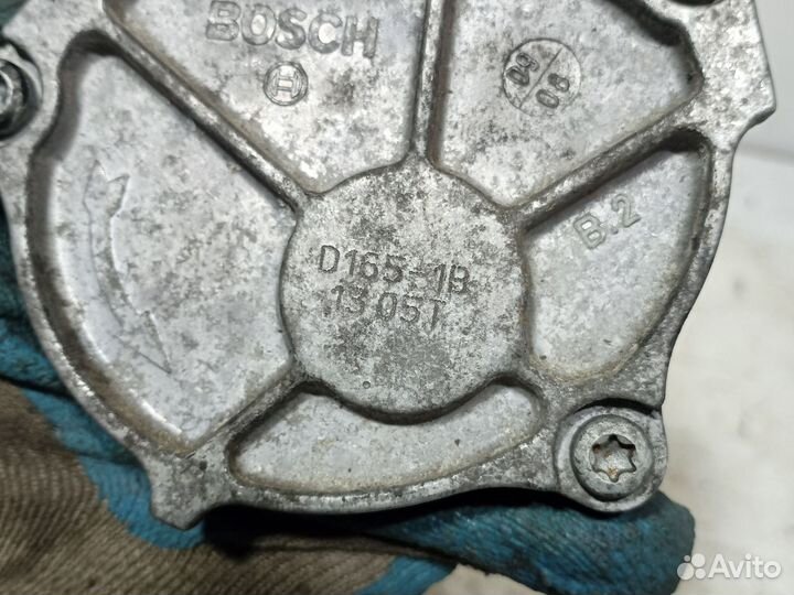 Насос вакуумный Peugeot 407