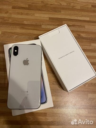 iPhone X, 64 ГБ