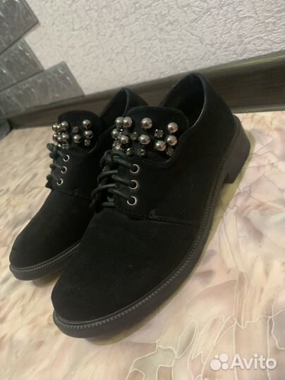 Лоферы женские