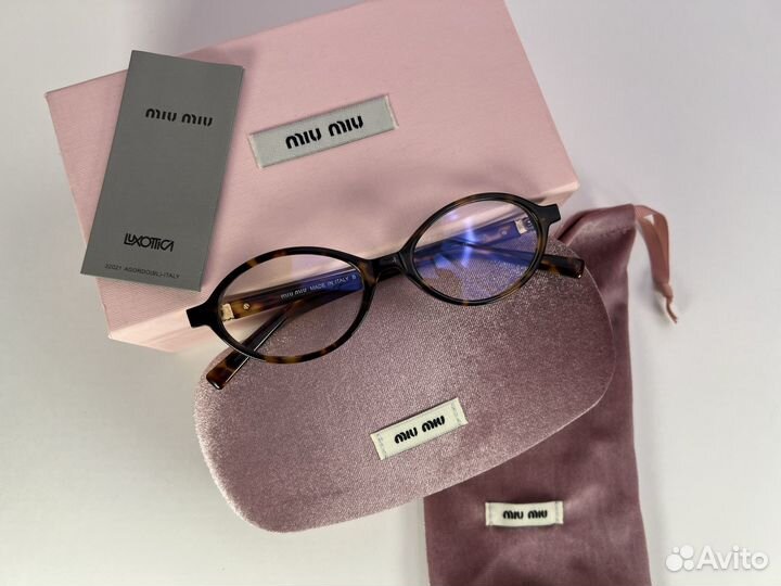 Очки Miu Miu