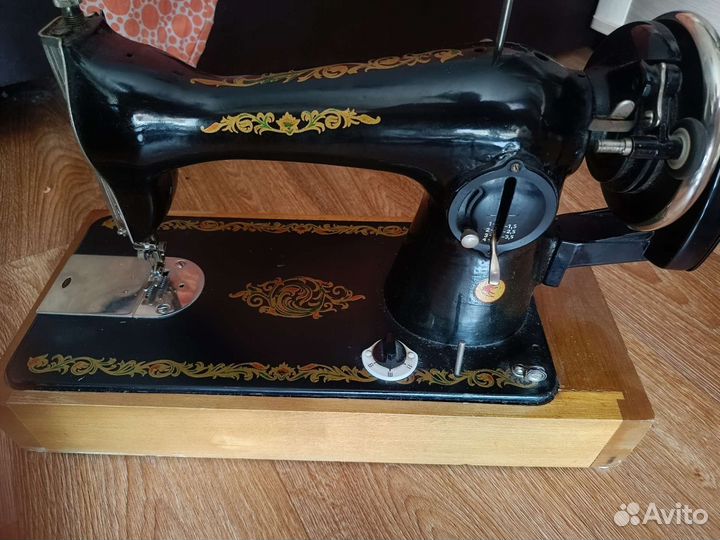 Швейная машинка