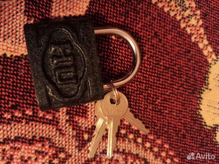 Замок навесной