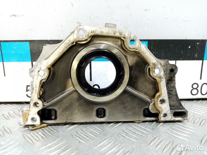 Б/У Крышка двигателя передняя#001