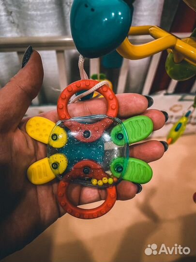 Мобиль на детскую кроватку