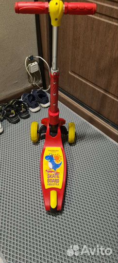 Самокат детский трехколесный складной