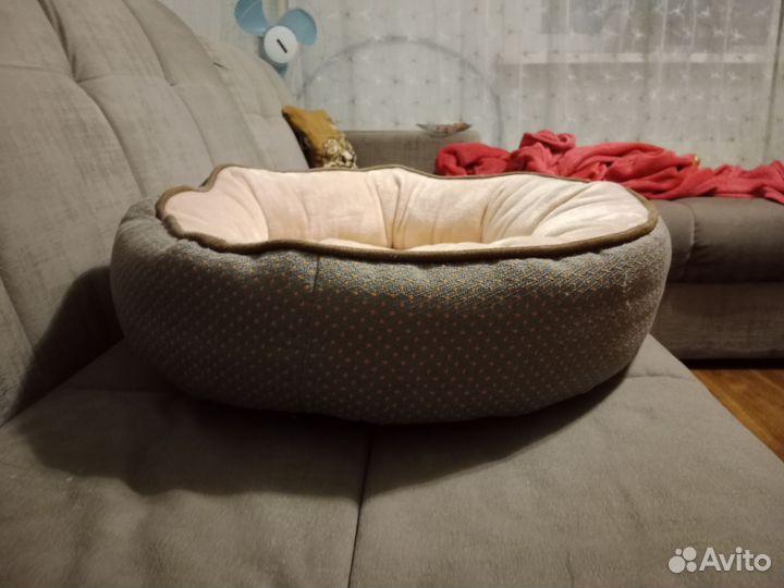 Лежанка для собак