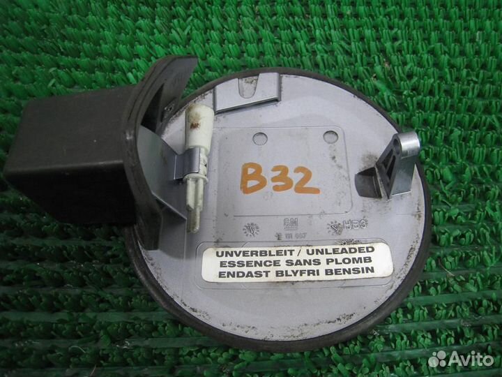 Лючок топливного бака Opel astra H 2009