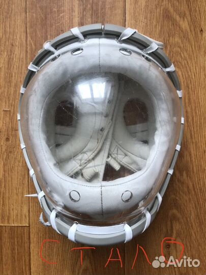 Перетяжка шлема Кудо профессионально, кожей