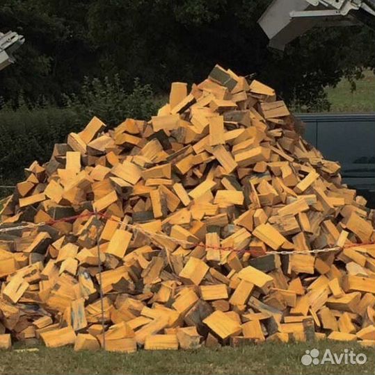 Дрова рядом